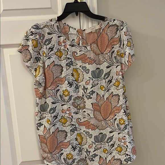 LOFT Boxy Cap Sleeve Blouse button up back - Picture 1 of 8